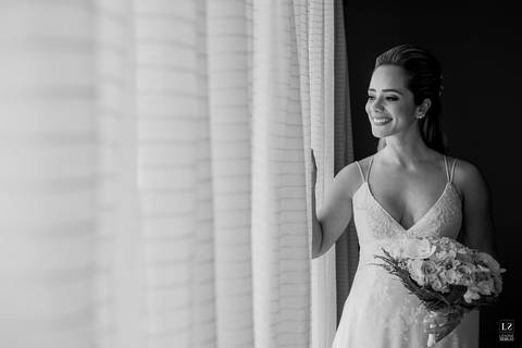 noiva-casamento-buzios-praia-rj-rio-de-janeiro-lenine-serejo-fotografo-vestido-antonio-monteyro'