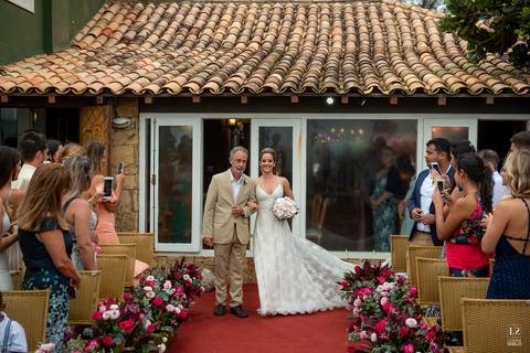 cerimonia-noivo-bem-dito-casamento-buzios'