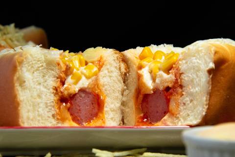 Cachorro-quente ao molho'