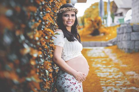 Fotografia de Gestante na Ilha do Frade,  em Vitória,  feita pelo Estúdio JAMC'