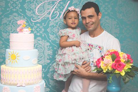 Fotografia do Aniversário de Alicia em Vila Velha, feito pelo Estúdio JAMC.'