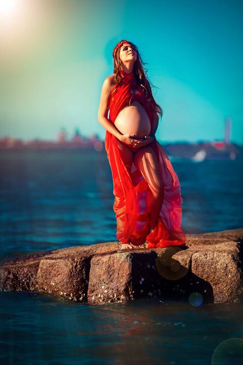 Fotografia de Gestante na Ilha do Frade,  em Vitória,  feita pelo Estúdio JAMC'