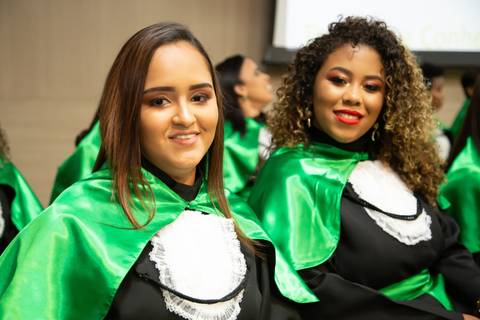 Formatura da turma 2018/2 de Serviço Social da faculdade Emescam feita pelo Studio JAMC em Vila Velha-ES'