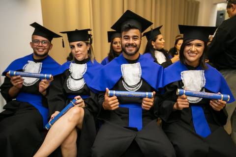 Formatura da turma 2018/2 de Publicidade Propaganda da faculdade Novo Milenio feita pelo Studio JAMC em Vila Velha-ES'