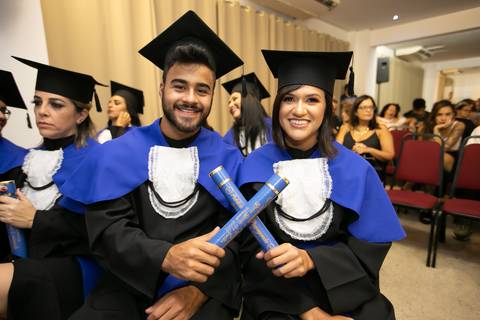 Formatura da turma 2018/2 de Publicidade Propaganda da faculdade Novo Milenio feita pelo Studio JAMC em Vila Velha-ES'