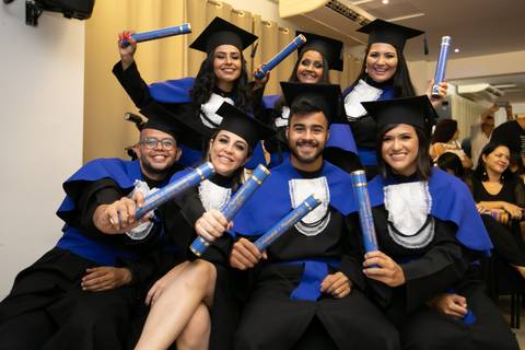 Formatura da turma 2018/2 de Publicidade Propaganda da faculdade Novo Milenio feita pelo Studio JAMC em Vila Velha-ES'
