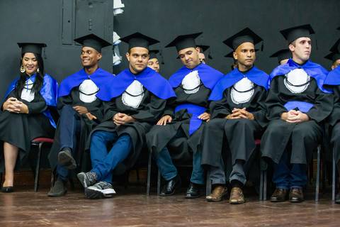 Formatura da turma 2018/2 de engenharia da faculdade Novo Milenio feita pelo Studio JAMC em Vila Velha-ES'
