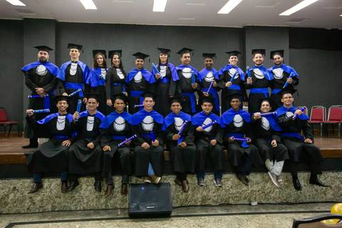 Formatura da turma 2018/2 de engenharia da faculdade Novo Milenio feita pelo Studio JAMC em Vila Velha-ES'