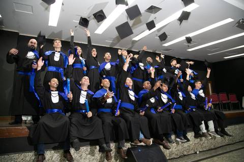 Formatura da turma 2018/2 de engenharia da faculdade Novo Milenio feita pelo Studio JAMC em Vila Velha-ES'