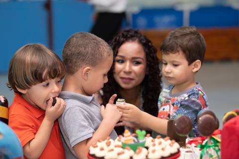 Fotografia do Aniversário da João Pedro em Vila Velha , feito pelo Estúdio JAMC.'