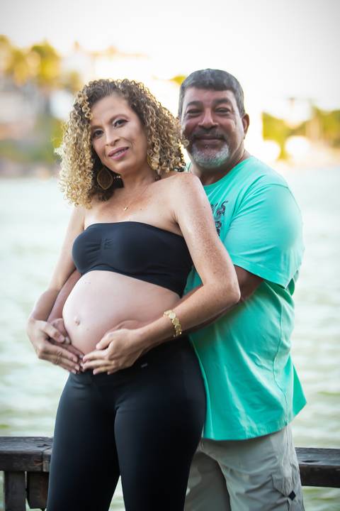 Fotografia de Gestante na Ilha do Frade,  em Vitória,  feita pelo Estúdio JAMC'