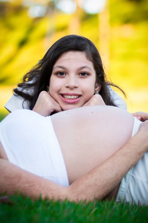 Fotografia de Gestante na Ilha do Frade,  em Vitória,  feita pelo Estúdio JAMC'
