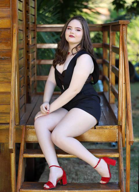 #fotosde15anos 
#ensaiofotográfico15anos
#fotos15anos
#fotografia #ensaio # #fotos #fotografos
#fotografosemsãomiguelRN
#fotoscomfumaçacolorida
#fotoscomchuvinha'