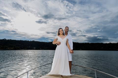 ensaio pre wedding, represa de Miranda, Uberlândia, Solarium Beach Bar, casamento, fotografia de casamento, noiva, noivo, momentos especiais, amor, natureza, cenário romântico, pôr do sol, água, casal, estilo, decoração, fotos ao ar livre, charme, beleza,'