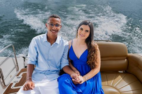 ensaio pre wedding, represa de Miranda, Uberlândia, Solarium Beach Bar, casamento, fotografia de casamento, noiva, noivo, momentos especiais, amor, natureza, cenário romântico, pôr do sol, água, casal, estilo, decoração, fotos ao ar livre, charme, beleza,'