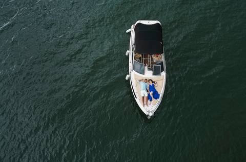 ensaio pre wedding, represa de Miranda, Uberlândia, Solarium Beach Bar, casamento, fotografia de casamento, noiva, noivo, momentos especiais, amor, natureza, cenário romântico, pôr do sol, água, casal, estilo, decoração, fotos ao ar livre, charme, beleza,'