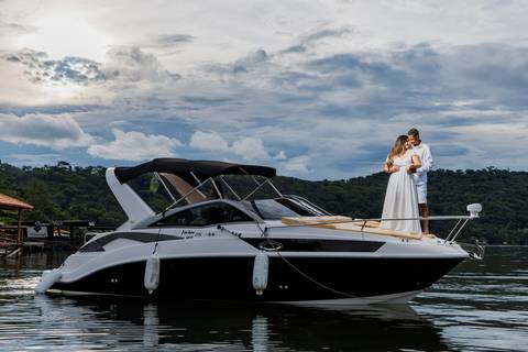 ensaio pre wedding, represa de Miranda, Uberlândia, Solarium Beach Bar, casamento, fotografia de casamento, noiva, noivo, momentos especiais, amor, natureza, cenário romântico, pôr do sol, água, casal, estilo, decoração, fotos ao ar livre, charme, beleza,'