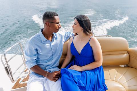 ensaio pre wedding, represa de Miranda, Uberlândia, Solarium Beach Bar, casamento, fotografia de casamento, noiva, noivo, momentos especiais, amor, natureza, cenário romântico, pôr do sol, água, casal, estilo, decoração, fotos ao ar livre, charme, beleza,'