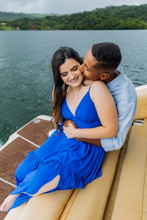 ensaio pre wedding, represa de Miranda, Uberlândia, Solarium Beach Bar, casamento, fotografia de casamento, noiva, noivo, momentos especiais, amor, natureza, cenário romântico, pôr do sol, água, casal, estilo, decoração, fotos ao ar livre, charme, beleza,'