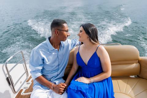 ensaio pre wedding, represa de Miranda, Uberlândia, Solarium Beach Bar, casamento, fotografia de casamento, noiva, noivo, momentos especiais, amor, natureza, cenário romântico, pôr do sol, água, casal, estilo, decoração, fotos ao ar livre, charme, beleza,'