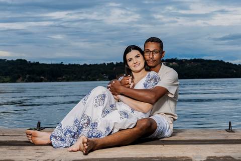 ensaio pre wedding, represa de Miranda, Uberlândia, Solarium Beach Bar, casamento, fotografia de casamento, noiva, noivo, momentos especiais, amor, natureza, cenário romântico, pôr do sol, água, casal, estilo, decoração, fotos ao ar livre, charme, beleza,'