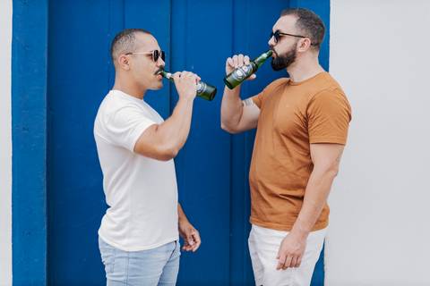 ensaio pré-wedding, João Paulo e Gilberto, casamento homoafetivo, fotos de casal, ensaio em Patrocínio-MG, amor e cumplicidade, fotografia romântica, pré-casamento, ensaio ao ar livre, cenário natural, fotos autênticas, conexão e emoção, ensaio LGBTQIA+, '