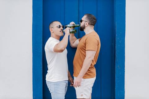 ensaio pré-wedding, João Paulo e Gilberto, casamento homoafetivo, fotos de casal, ensaio em Patrocínio-MG, amor e cumplicidade, fotografia romântica, pré-casamento, ensaio ao ar livre, cenário natural, fotos autênticas, conexão e emoção, ensaio LGBTQIA+, '