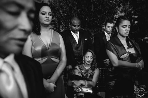 casamento-leandro-e-jaque-fotografia-de-casamento-rj-celio-ferreira-fotografia-celio-ferreira-making-of-noiva-noivos-felizes-momentos-felizes-fotografo-de-familia'