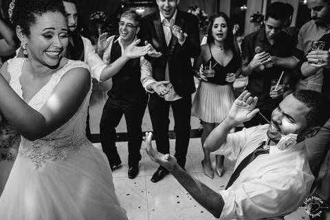 casamento-leandro-e-jaque-fotografia-de-casamento-rj-celio-ferreira-fotografia-celio-ferreira-making-of-noiva-noivos-felizes-momentos-felizes-fotografo-de-familia'