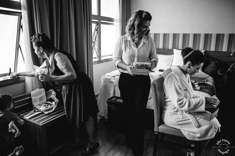 casamento-leandro-e-jaque-fotografia-de-casamento-rj-celio-ferreira-fotografia-celio-ferreira-making-of-noiva-noivos-felizes-momentos-felizes-fotografo-de-familia'