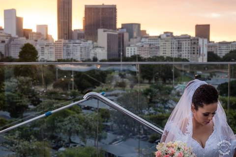 casamento-leandro-e-jaque-fotografia-de-casamento-rj-celio-ferreira-fotografia-celio-ferreira-making-of-noiva-noivos-felizes-momentos-felizes-fotografo-de-familia'