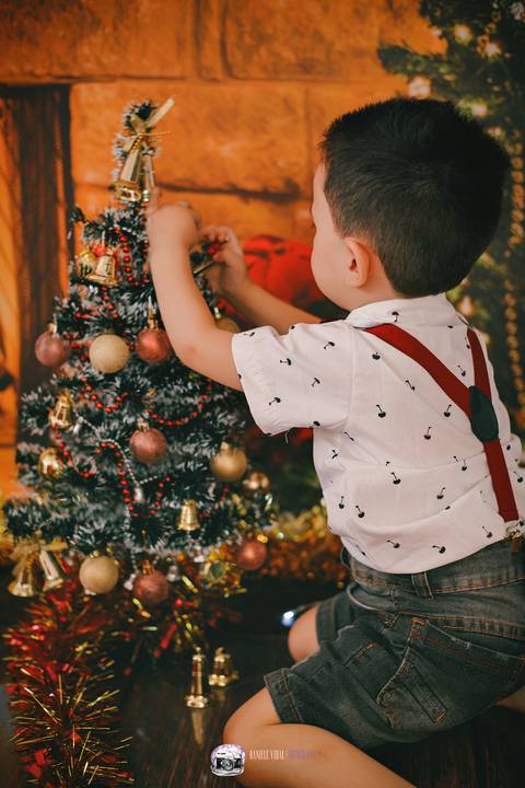 ensaio de natal, sessão de natal, fotos de natal, ensaio fotográfico de natal, natal 2019, fotógrafa de família, onde fazer fotos de natal, fotos de natal zona leste, daniele vidal fotografia, infantil, lembrança de natal, decoração de natal com fotos'