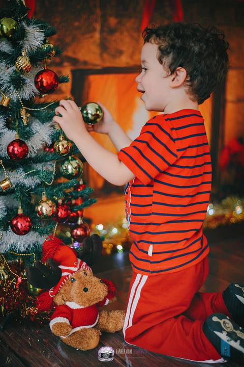 ensaio de natal, sessão de natal, fotos de natal, ensaio fotográfico de natal, natal 2019, fotógrafa de família, onde fazer fotos de natal, fotos de natal zona leste, daniele vidal fotografia, infantil, lembrança de natal, decoração de natal com fotos'
