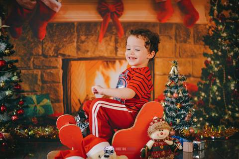 ensaio de natal, sessão de natal, fotos de natal, ensaio fotográfico de natal, natal 2019, fotógrafa de família, onde fazer fotos de natal, fotos de natal zona leste, daniele vidal fotografia, infantil, lembrança de natal, decoração de natal com fotos'