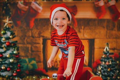 ensaio de natal, sessão de natal, fotos de natal, ensaio fotográfico de natal, natal 2019, fotógrafa de família, onde fazer fotos de natal, fotos de natal zona leste, daniele vidal fotografia, infantil, lembrança de natal, decoração de natal com fotos'