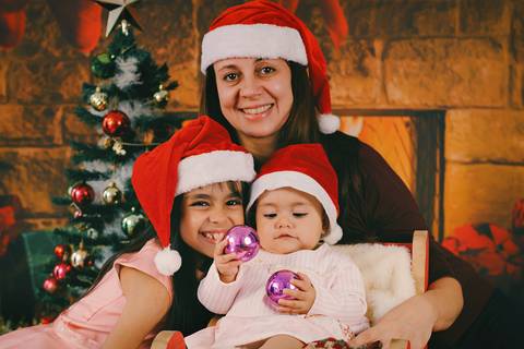 ensaio de natal, sessão de natal, fotos de natal, ensaio fotográfico de natal, natal 2019, fotógrafa de família, onde fazer fotos de natal, fotos de natal zona leste, daniele vidal fotografia, infantil, lembrança de natal, decoração de natal com fotos'