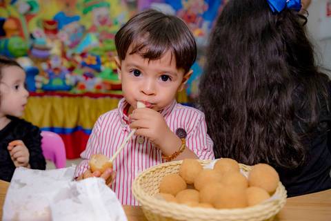 festa de aniversário. festa infantil, festa de criança, cobertura fotográfica, decoração de festa, decoração patati patata, decoração festa de aniversário, salão de festas, festa zona leste, fotógrafa zona leste, fotógrafa infantil, fotos de festa '
