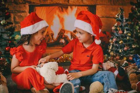 ensaio de natal, sessão de natal, fotos de natal, ensaio fotográfico de natal, natal 2019, fotógrafa de família, onde fazer fotos de natal, fotos de natal zona leste, daniele vidal fotografia, infantil, lembrança de natal, decoração de natal com fotos'