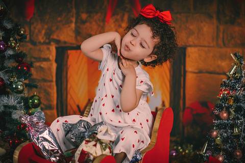 ensaio de natal, sessão de natal, fotos de natal, ensaio fotográfico de natal, natal 2019, fotógrafa de família, onde fazer fotos de natal, fotos de natal zona leste, daniele vidal fotografia, infantil, lembrança de natal, decoração de natal com fotos'