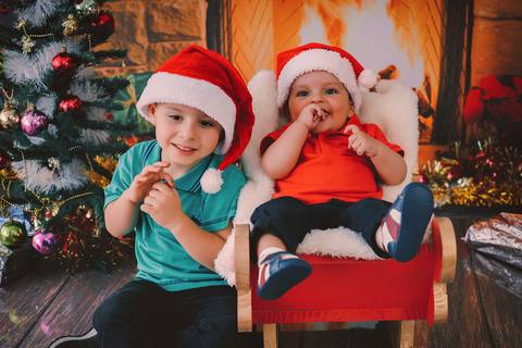 ensaio de natal, sessão de natal, fotos de natal, ensaio fotográfico de natal, natal 2019, fotógrafa de família, onde fazer fotos de natal, fotos de natal zona leste, daniele vidal fotografia, infantil, lembrança de natal, decoração de natal com fotos'