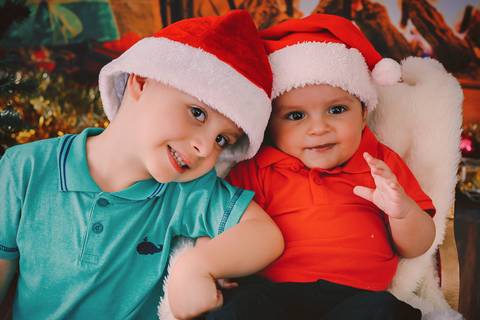 ensaio de natal, sessão de natal, fotos de natal, ensaio fotográfico de natal, natal 2019, fotógrafa de família, onde fazer fotos de natal, fotos de natal zona leste, daniele vidal fotografia, infantil, lembrança de natal, decoração de natal com fotos'