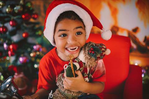 ensaio de natal, sessão de natal, fotos de natal, ensaio fotográfico de natal, natal 2019, fotógrafa de família, onde fazer fotos de natal, fotos de natal zona leste, daniele vidal fotografia, infantil, lembrança de natal, decoração de natal com fotos'