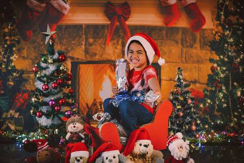 ensaio de natal, sessão de natal, fotos de natal, ensaio fotográfico de natal, natal 2019, fotógrafa de família, onde fazer fotos de natal, fotos de natal zona leste, daniele vidal fotografia, infantil, lembrança de natal, decoração de natal com fotos'