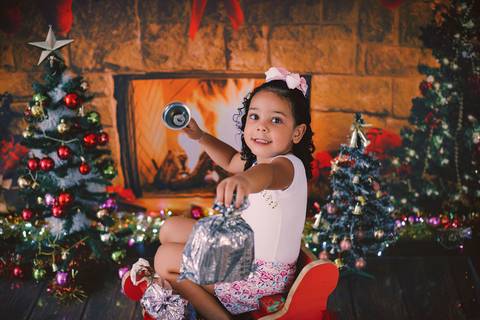ensaio de natal, sessão de natal, fotos de natal, ensaio fotográfico de natal, natal 2019, fotógrafa de família, onde fazer fotos de natal, fotos de natal zona leste, daniele vidal fotografia, infantil, lembrança de natal, decoração de natal com fotos'