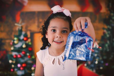 ensaio de natal, sessão de natal, fotos de natal, ensaio fotográfico de natal, natal 2019, fotógrafa de família, onde fazer fotos de natal, fotos de natal zona leste, daniele vidal fotografia, infantil, lembrança de natal, decoração de natal com fotos'