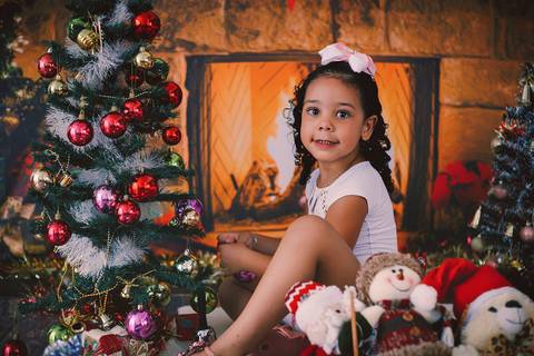 ensaio de natal, sessão de natal, fotos de natal, ensaio fotográfico de natal, natal 2019, fotógrafa de família, onde fazer fotos de natal, fotos de natal zona leste, daniele vidal fotografia, infantil, lembrança de natal, decoração de natal com fotos'