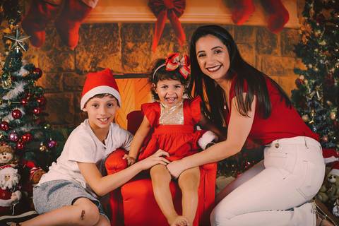 ensaio de natal, sessão de natal, fotos de natal, ensaio fotográfico de natal, natal 2019, fotógrafa de família, onde fazer fotos de natal, fotos de natal zona leste, daniele vidal fotografia, infantil, lembrança de natal, decoração de natal com fotos'