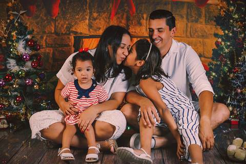 ensaio de natal, sessão de natal, fotos de natal, ensaio fotográfico de natal, natal 2019, fotógrafa de família, onde fazer fotos de natal, fotos de natal zona leste, daniele vidal fotografia, infantil, lembrança de natal, decoração de natal com fotos'
