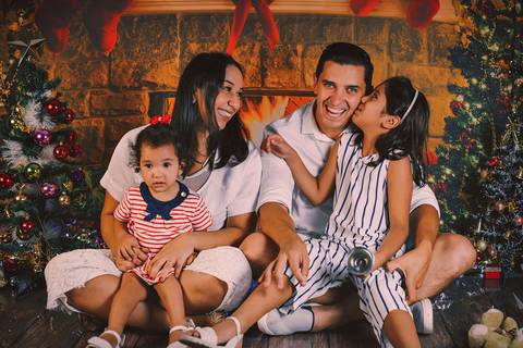 ensaio de natal, sessão de natal, fotos de natal, ensaio fotográfico de natal, natal 2019, fotógrafa de família, onde fazer fotos de natal, fotos de natal zona leste, daniele vidal fotografia, infantil, lembrança de natal, decoração de natal com fotos'