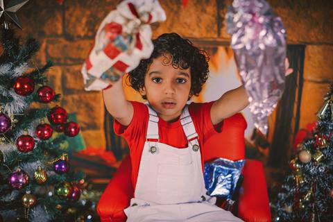 ensaio de natal, sessão de natal, fotos de natal, ensaio fotográfico de natal, natal 2019, fotógrafa de família, onde fazer fotos de natal, fotos de natal zona leste, daniele vidal fotografia, infantil, lembrança de natal, decoração de natal com fotos'